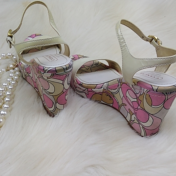 Coach Klara size 7 womens pink logo wedge - Picture 4 of 6